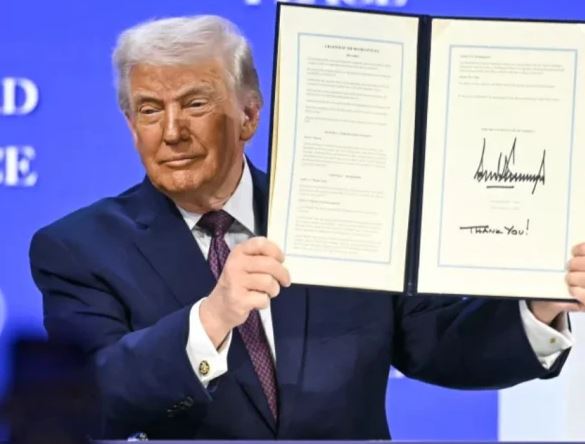 Trump’s ‘Board of Peace’ Launches, 20 World Leaders Sign Charter with US President